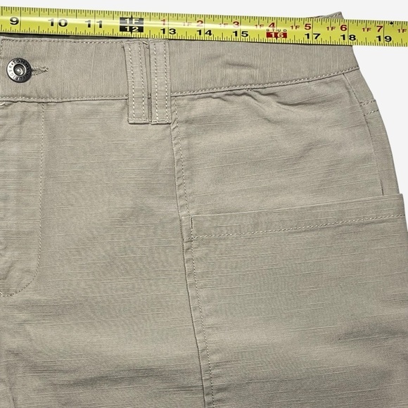 NEW Tommy Hilfiger Womens 14 Khaki Tan Cotton Canvas Shorts Large Front Pockets - Picture 5 of 12